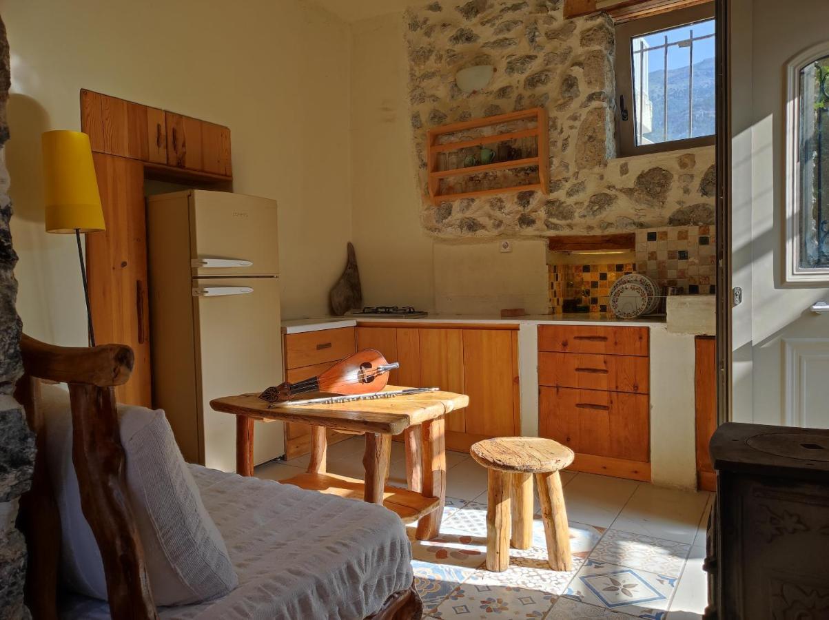 Вілла Kato Symi House Kato Simi Екстер'єр фото